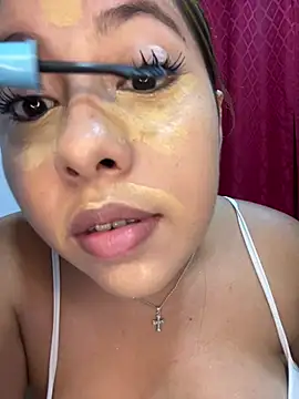 Emiily joee  online show from May 3, 2026, 2:17 am