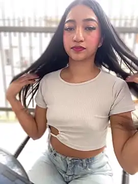 Daniela Pink online show from April 10, 2026, 2:55 pm