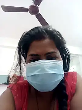 Snapshot of Madhuri-singh chatting on February 19, 2026, 5:25 am Madhuri-singh online show from February 19, 2026, 5:25 am