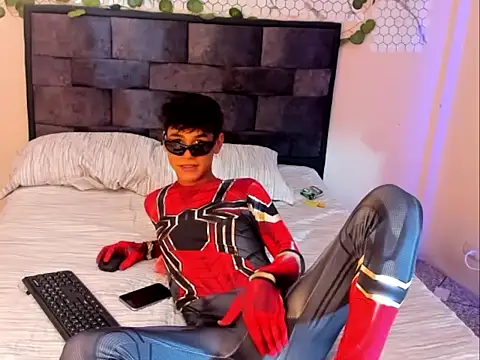 Snapshot of Stiben_coll12 chatting on February 18, 2026, 7:37 am Stiben coll12 online show from February 18, 2026, 7:37 am