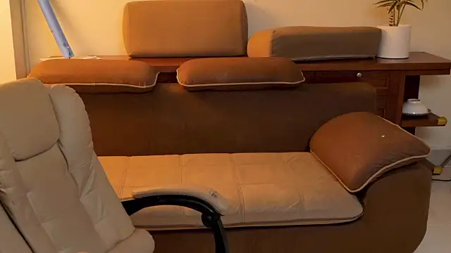 Pitien 2k7 online show from April 7, 2026, 4:29 pm