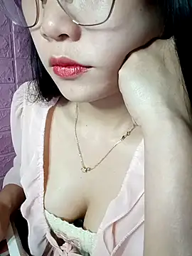 Snapshot of Eye-squirt chatting on February 14, 2026, 2:14 pm Eye-squirt online show from February 14, 2026, 2:14 pm