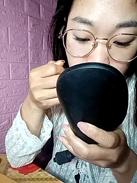 Snapshot of Eye-squirt chatting on February 20, 2026, 4:09 am Eye-squirt online show from February 20, 2026, 4:09 am