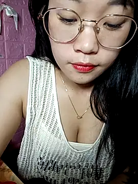 Snapshot of Eye-squirt chatting on March 6, 2026, 7:49 am Eye-squirt online show from March 6, 2026, 7:49 am