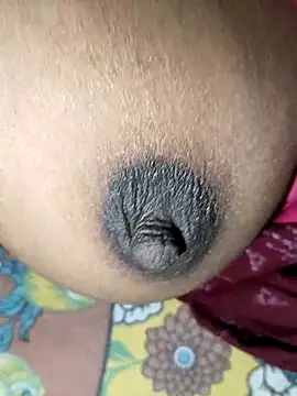 Snapshot of rubinakahtun chatting on March 9, 2026, 5:06 pm rubinakahtun online show from March 9, 2026, 5:06 pm