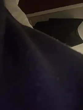 Snapshot of Fitguyx chatting on February 15, 2026, 7:38 am Fitguyx online show from February 15, 2026, 7:38 am