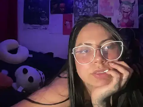 Snapshot of abby_demmon01 chatting on March 19, 2026, 12:14 am abby demmon01 online show from March 19, 2026, 12:14 am