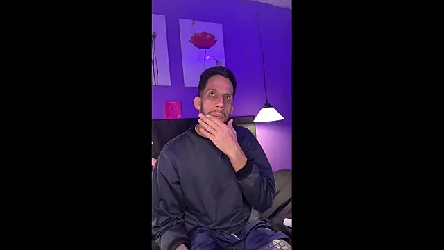 Karim mansur online show from April 2, 2026, 5:05 am