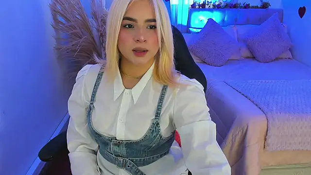 Snapshot of BarbieHannaB_ chatting on February 18, 2026, 7:21 pm BarbieHannaB online show from February 18, 2026, 7:21 pm