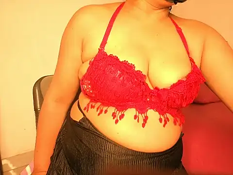 Liyona s online show from May 15, 2026, 6:04 pm