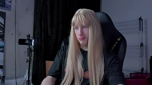 Snapshot of swaga_777 chatting on February 16, 2026, 12:45 pm swaga 777 online show from February 16, 2026, 12:45 pm