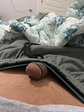 Snapshot of Mami342134 chatting on February 15, 2026, 9:00 pm Mami342134 online show from February 15, 2026, 9:00 pm