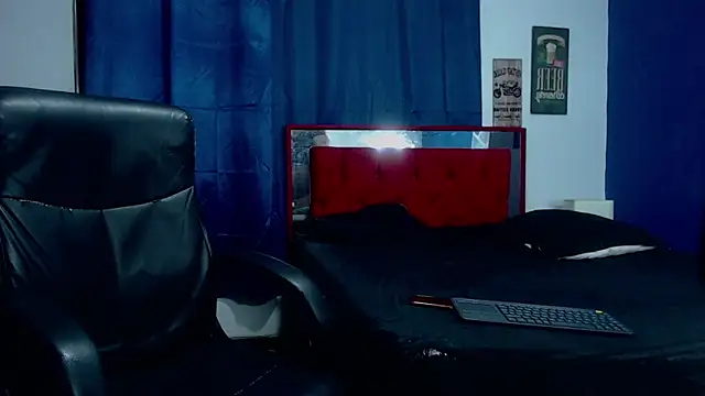 goodgirlxxl online show from March 13, 2026, 11:11 pm