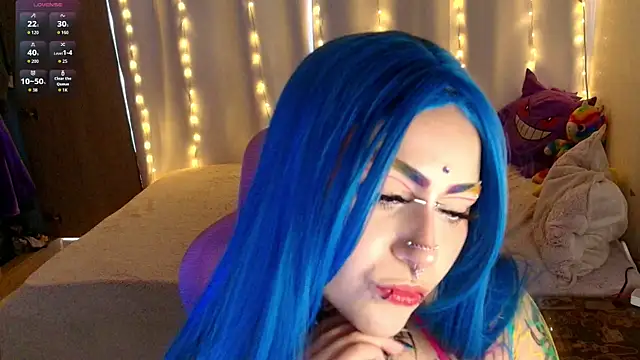 Snapshot of maliciaXpoison chatting on March 6, 2026, 9:33 pm maliciaXpoison online show from March 6, 2026, 9:33 pm
