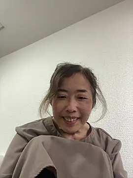 hanaworld online show from May 3, 2026, 3:45 am