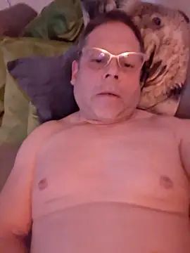 Snapshot of Mika-x1 chatting on March 5, 2026, 10:39 pm Mika-x1 online show from March 5, 2026, 10:39 pm