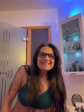 Snapshot of Dance_Lady chatting on February 27, 2026, 11:16 pm Dance Lady online show from February 27, 2026, 11:16 pm