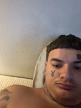 Snapshot of BigdaddyFabian chatting on February 18, 2026, 1:51 pm BigdaddyFabian online show from February 18, 2026, 1:51 pm