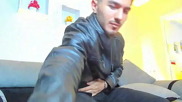 Dante Blake1 online show from April 7, 2026, 3:29 am