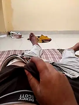 Snapshot of pussylicker9927 chatting on March 5, 2026, 7:26 am pussylicker9927 online show from March 5, 2026, 7:26 am