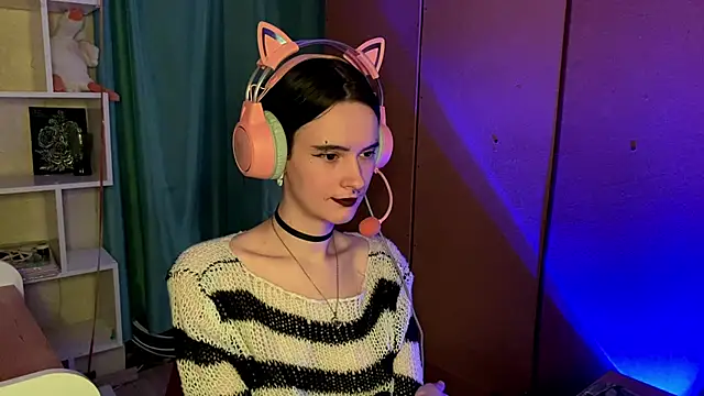 Snapshot of MabelDefina chatting on March 12, 2026, 11:05 am MabelDefina online show from March 12, 2026, 11:05 am