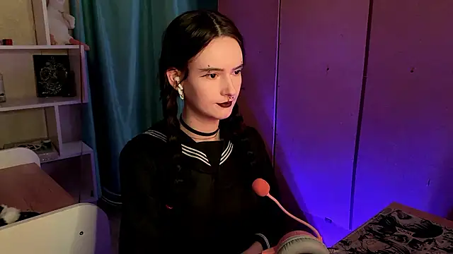 Snapshot of MabelDefina chatting on March 20, 2026, 11:04 am MabelDefina online show from March 20, 2026, 11:04 am