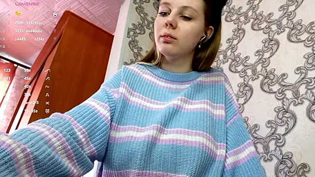 VictoriaDeese online show from March 15, 2026, 4:07 am