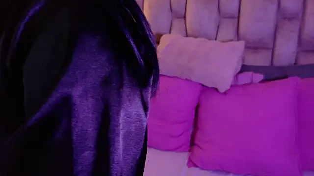 Snapshot of IsabellaRossi chatting on March 26, 2026, 11:21 pm IsabellaRossi online show from March 26, 2026, 11:21 pm