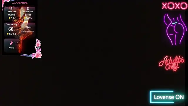 Luna Moonfang online show from May 19, 2026, 5:03 am