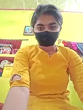 Snapshot of Cute_Mahek99 chatting on May 6, 2026, 10:59 pm Cute Mahek99 online show from May 6, 2026, 10:59 pm