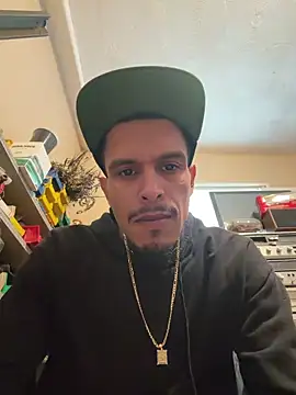 Snapshot of Thatguy_2026 chatting on February 23, 2026, 7:33 pm Thatguy 2026 online show from February 23, 2026, 7:33 pm