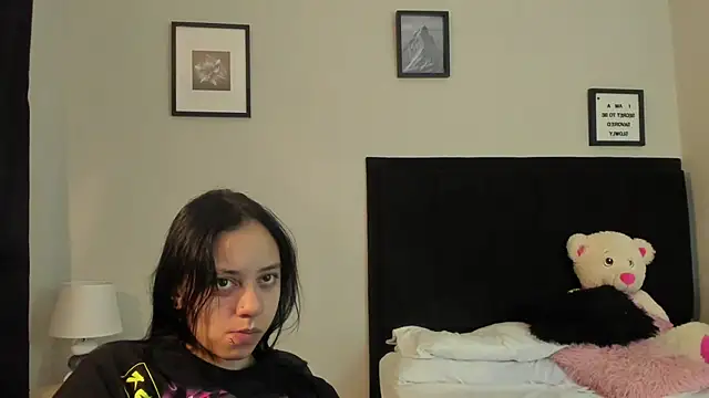 sabbrand0111 online show from March 9, 2026, 6:45 pm