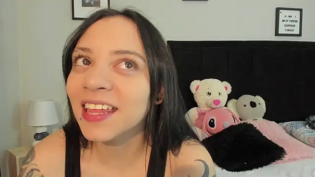 sabbrand0111 online show from April 9, 2026, 8:25 pm