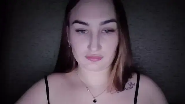 Snapshot of Elaine_Bell chatting on February 19, 2026, 1:01 am Elaine Bell online show from February 19, 2026, 1:01 am