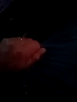 Snapshot of afindeprazer chatting on March 15, 2026, 10:54 am afindeprazer online show from March 15, 2026, 10:54 am