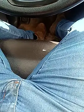 Snapshot of afindeprazer chatting on March 17, 2026, 4:21 pm afindeprazer online show from March 17, 2026, 4:21 pm