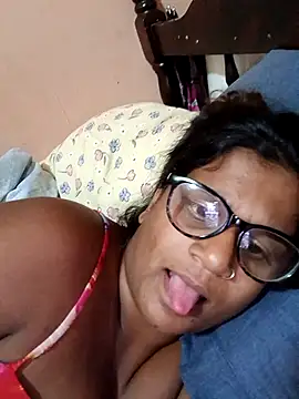 indianstrawberrylips4u online show from March 7, 2026, 5:43 pm