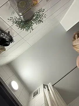 LisaMurr online show from April 1, 2026, 3:09 pm