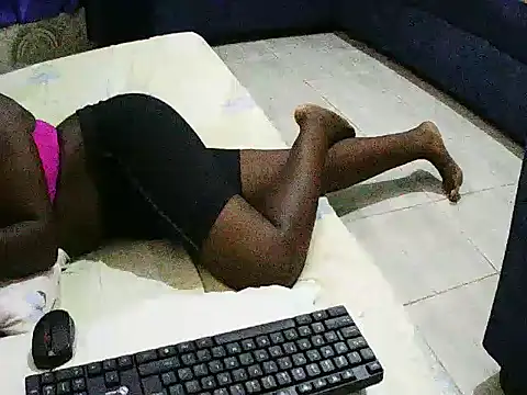 Snapshot of banele7770 chatting on February 22, 2026, 1:09 pm banele7770 online show from February 22, 2026, 1:09 pm