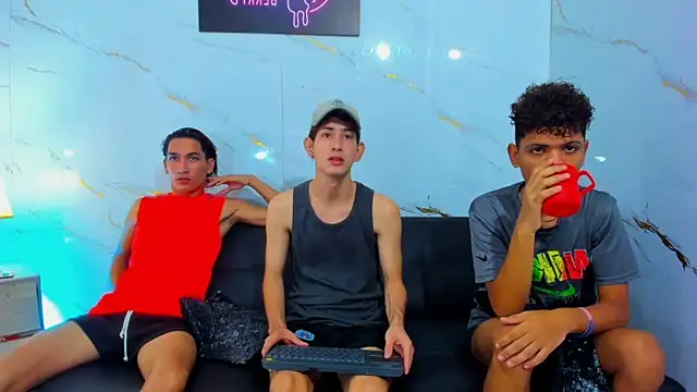 Snapshot of Spicy_guys chatting on February 28, 2026, 1:01 pm Spicy guys online show from February 28, 2026, 1:01 pm