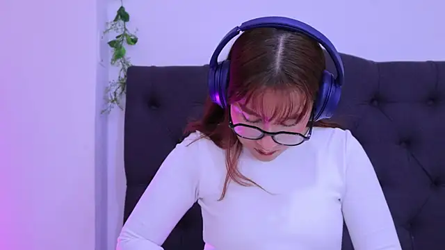 AmyKiss  online show from May 25, 2026, 12:55 pm