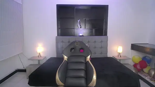 Sweett liia  online show from July 19, 2026, 12:09 pm