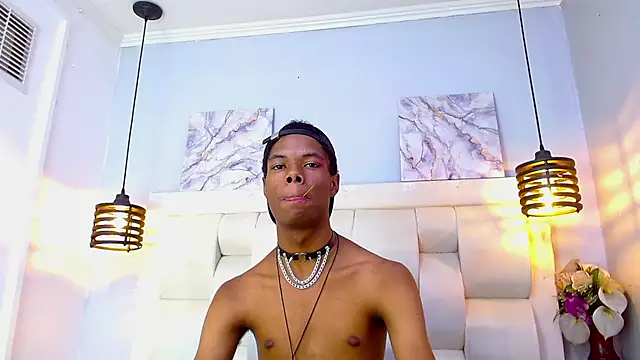 Santiago Ortiz  online show from March 24, 2026, 7:52 pm