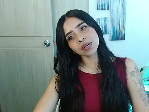 Snapshot of Pauliha chatting on February 26, 2026, 4:50 pm Pauliha online show from February 26, 2026, 4:50 pm