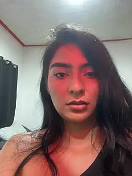 marielijimenez  online show from July 27, 2026, 11:06 am