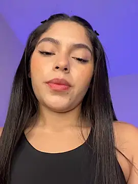 haily babe online show from July 12, 2026, 3:41 am