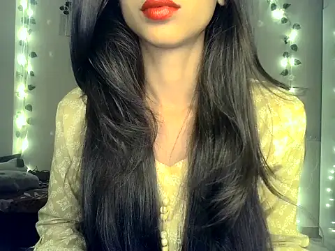 SIKSHA SINGH online show from April 1, 2026, 4:37 pm