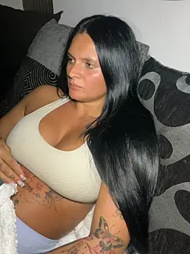 Destinylovex online show from April 7, 2026, 9:26 pm