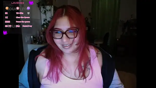 Snapshot of MagicCurves chatting on May 24, 2026, 3:50 pm MagicCurves online show from May 24, 2026, 3:50 pm