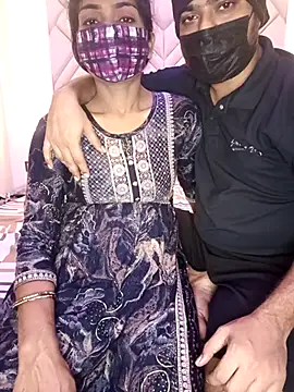 Snapshot of DesiDiva_X chatting on March 7, 2026, 4:04 pm DesiDiva X online show from March 7, 2026, 4:04 pm